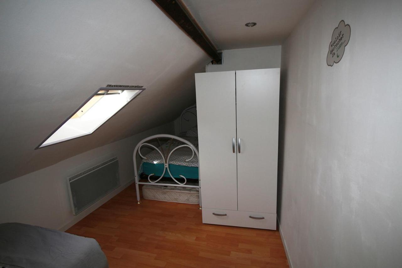 La Fere Du Siecle Apartment ภายนอก รูปภาพ